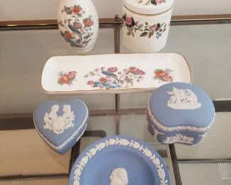 Wedgwood vanity pieces