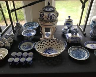Chinoiserie porcelains and ceramics