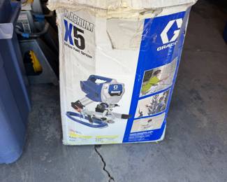 Grace Magnum X5 Paint sprayer