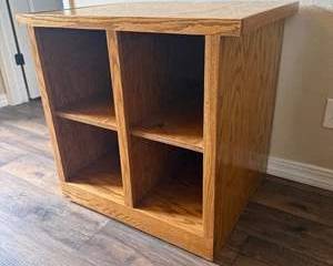 Oak-Finish 4-Cube Storage Organizer Shelf