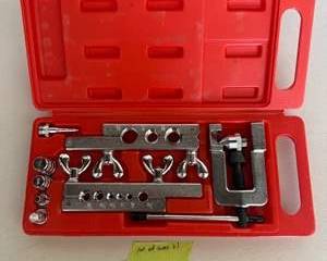 Tubing Flaring Tool Kit with Tube Cutter & Flaring Bars in Storage Case