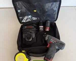 Bosch Impact Driver, 12V Max Lithium-Ion Battery & Charger Kit with Carrying Case