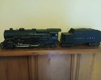Vintage Lionel no. 2025 locomotive (very heavy) and tender