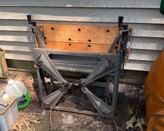 Saw table