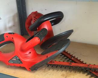 Black and decker chain saws- battery operated
