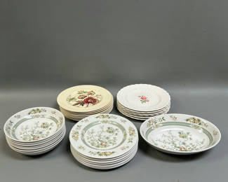 Lot 3: Misc China 