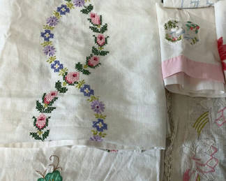 Lot 55: Vintage And New Linens