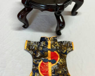 Lot 105: Asian Inspired Plant Stand And Mini Kimono