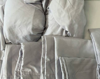 Lot 21: Blossom Valley Lavender Queen Sheets