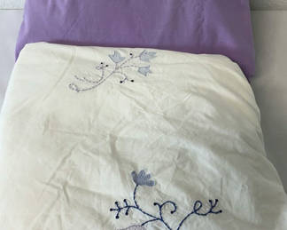 Lot 29: Two Cotton Duvet Covers