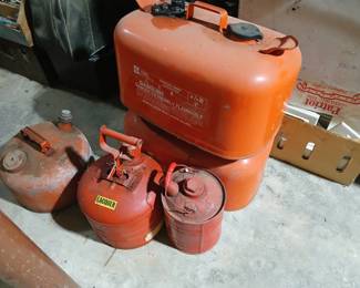 Metal gas cans