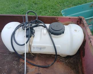 Yard sprayer