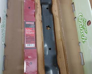 Lawnmower blades