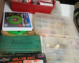 Boxed lot items