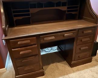 Jasper Cabinet Company Roll Top Desk