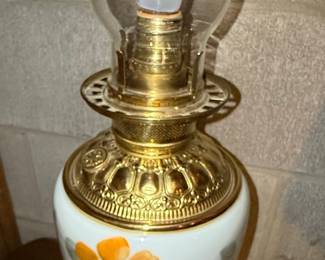 Victorian Style Gone With The Wind Lamp