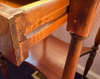 Federal Style Mahogany Side Table