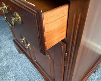 Ethan Allen Traditional Cherry Nightstand