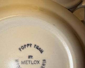 Metlox Poppytrail Sculptured Daisy Dinnerware