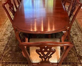 Pennsylvania House Chippendale Style Mahogany Dining Set