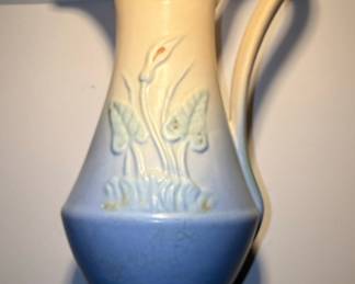 Hull Pottery Calla Lily Vase 504-6 USA