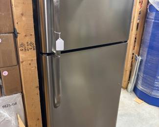 Frigidaire fridgerator