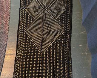 Assuit shawl folded in half