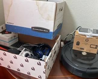 Mystery Lot Of Electronics