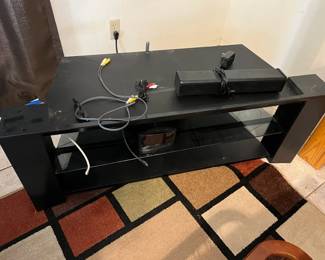 Entertainment Console And Mini Sound Bar