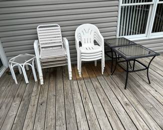 $25 patio deck full of patio furniture, must take all. 
