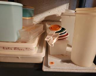 Vintage Tupaware 