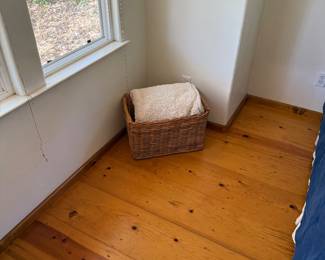 French bread basket