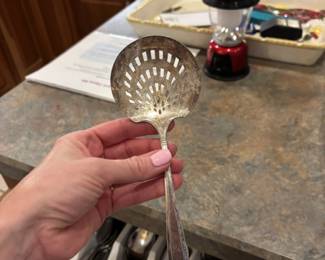Nobility Plate Silverware Reverie Crown silver plated tomato spoon