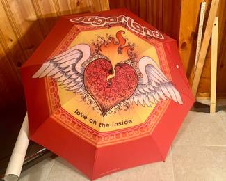Very rare, New Sugarland umbrella. There was only one umbrella given out during events. Whether it was a one day or multiple day concert, only one umbrella was given out.