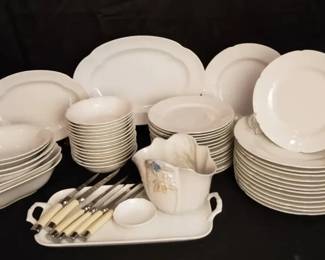 Kaiser Germany Porcelain Dinnerware Set with Masterpiece stainless steel knives