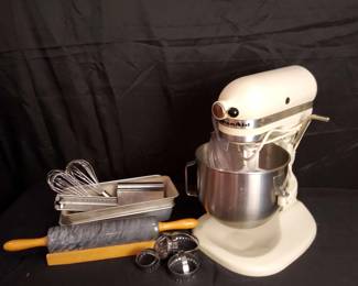 KitchenAid Stand Mixer  Marble Bakers Essentials Set