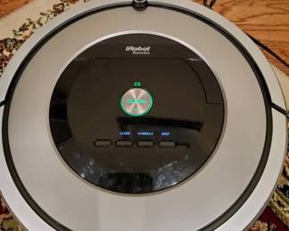 iRobot Roomba Vacuum with Docking Station  Fully Functional
