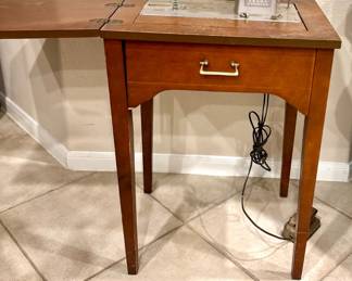 Vintage Sears Kenmore Sewing Machine in Cabinet