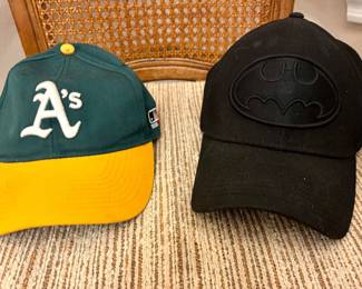 Caps
