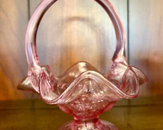 Fenton Pink art glass basket