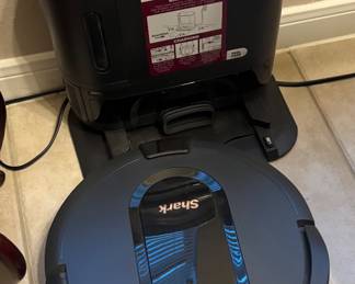 Shark Automatic Vacuum