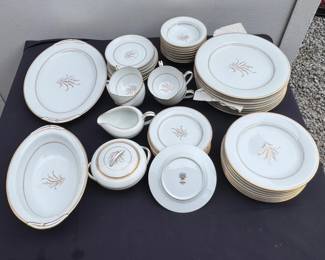 Noritake China Neville pattern