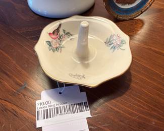 Lenox Ring Holder 