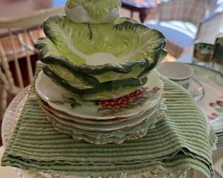 Department 56 Bunny Rabbit and Cabbage Leaf Dish 