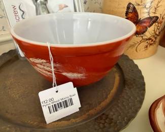 Pyrex Wheat Mixing Bowl 