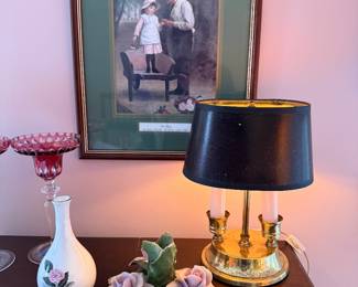 Wall Art, Vtg Lamp