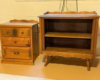 Vintage Shelves Side Table