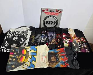 Vintage Kiss Shirts Signed 1997 Worldwide Tour Book