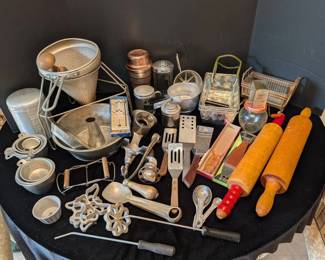 Vintage Kitchen Items