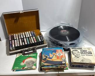 Records Cassettes
